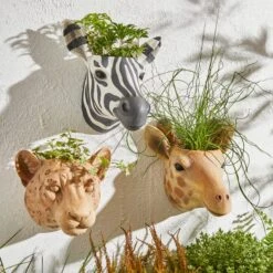 Dunelm Zebra Wall Planter -Garden Decoration Craft 30748387 alt02