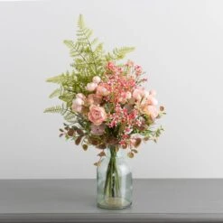 Dunelm Ranunculus And Fern Letterbox Bouquet -Garden Decoration Craft 30748831 alt02