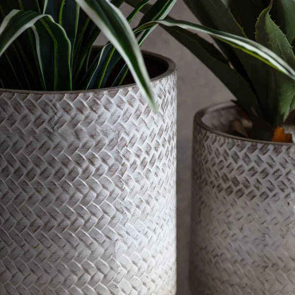 Cedar & Sage Colemans Metal Planter Small 2 Cedar & Sage Colemans Metal Planter Small - Image 2